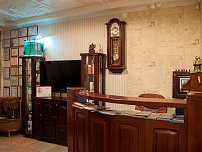 Мистер и Миссис Дент на Вернадского